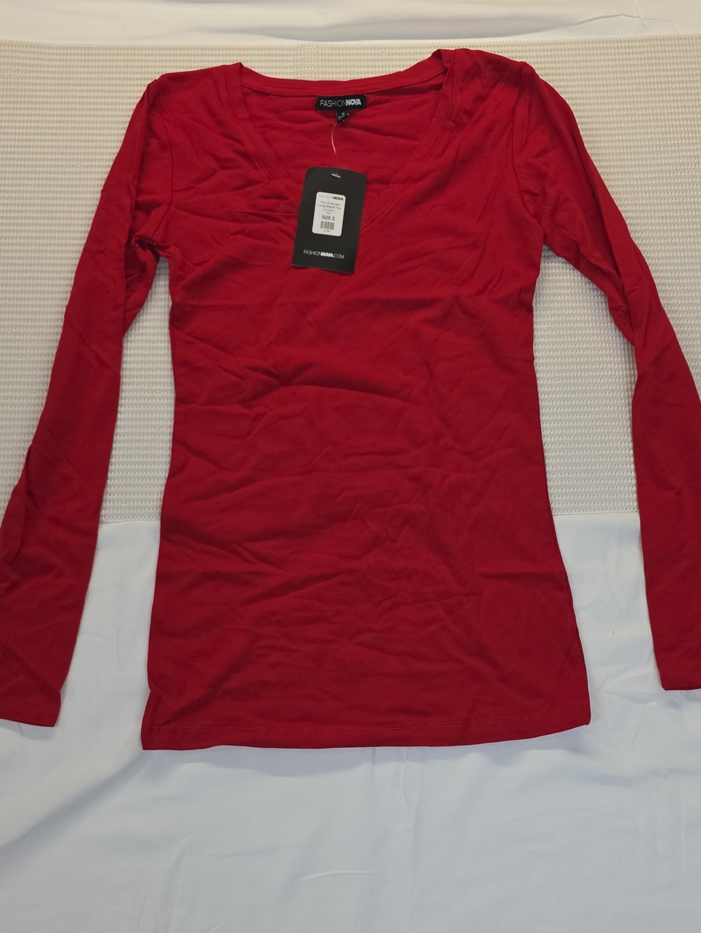 Fashion Nova Red Long-Sleeve Scoop Neck Women's Top Small